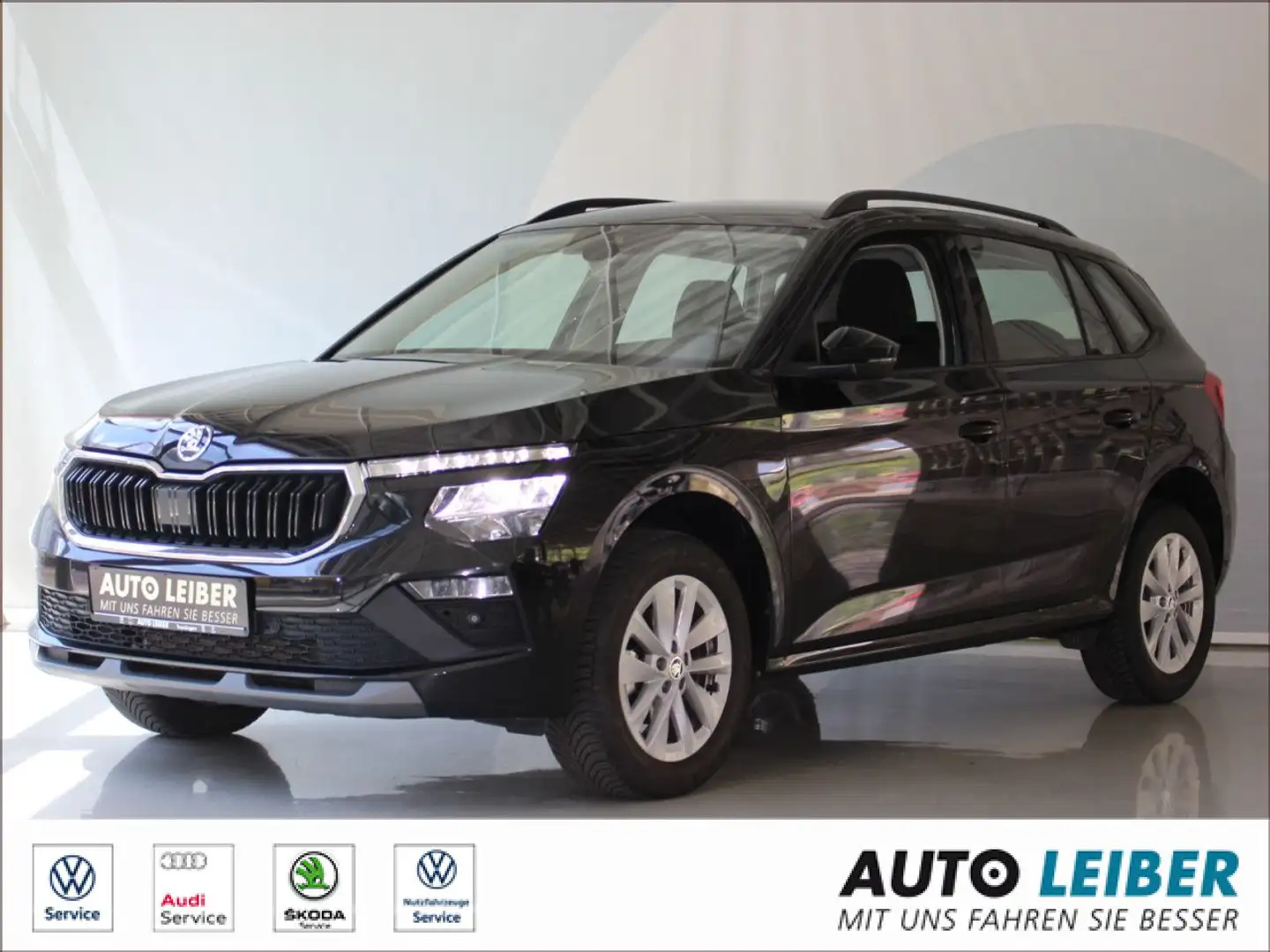 Skoda Kamiq 1.0 TSI Selection DSG/CAM/Virtual/ACC LED Negro - 1