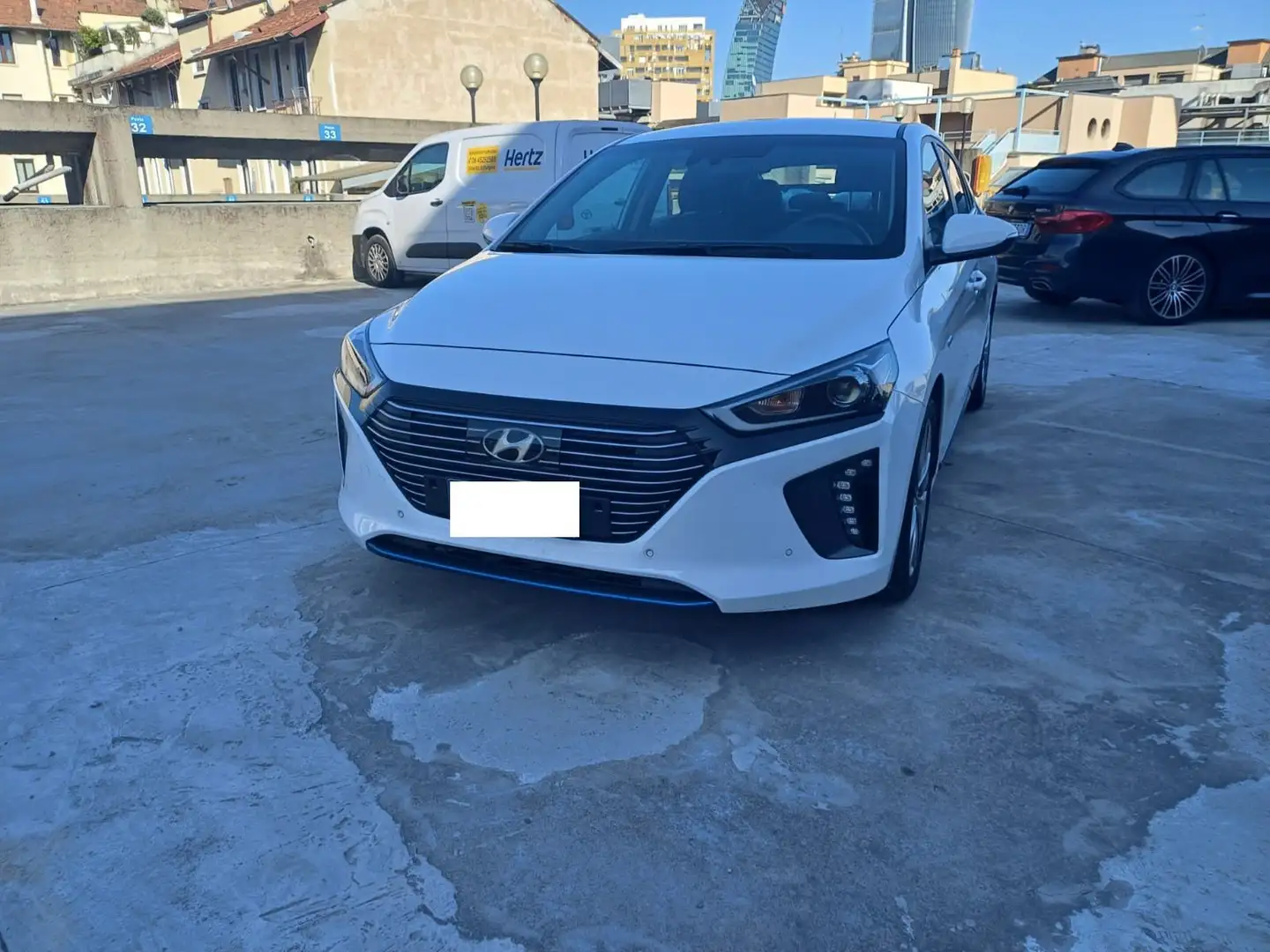 Hyundai IONIQ 1.6 HYBRID Dct STYLE Fehér - 2