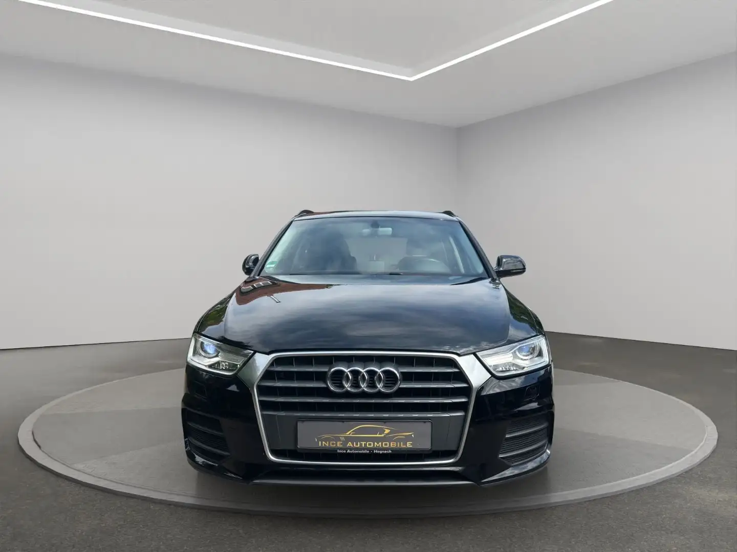 Audi Q3 *2 Hand*Navi*SHZ*LED* Negro - 2