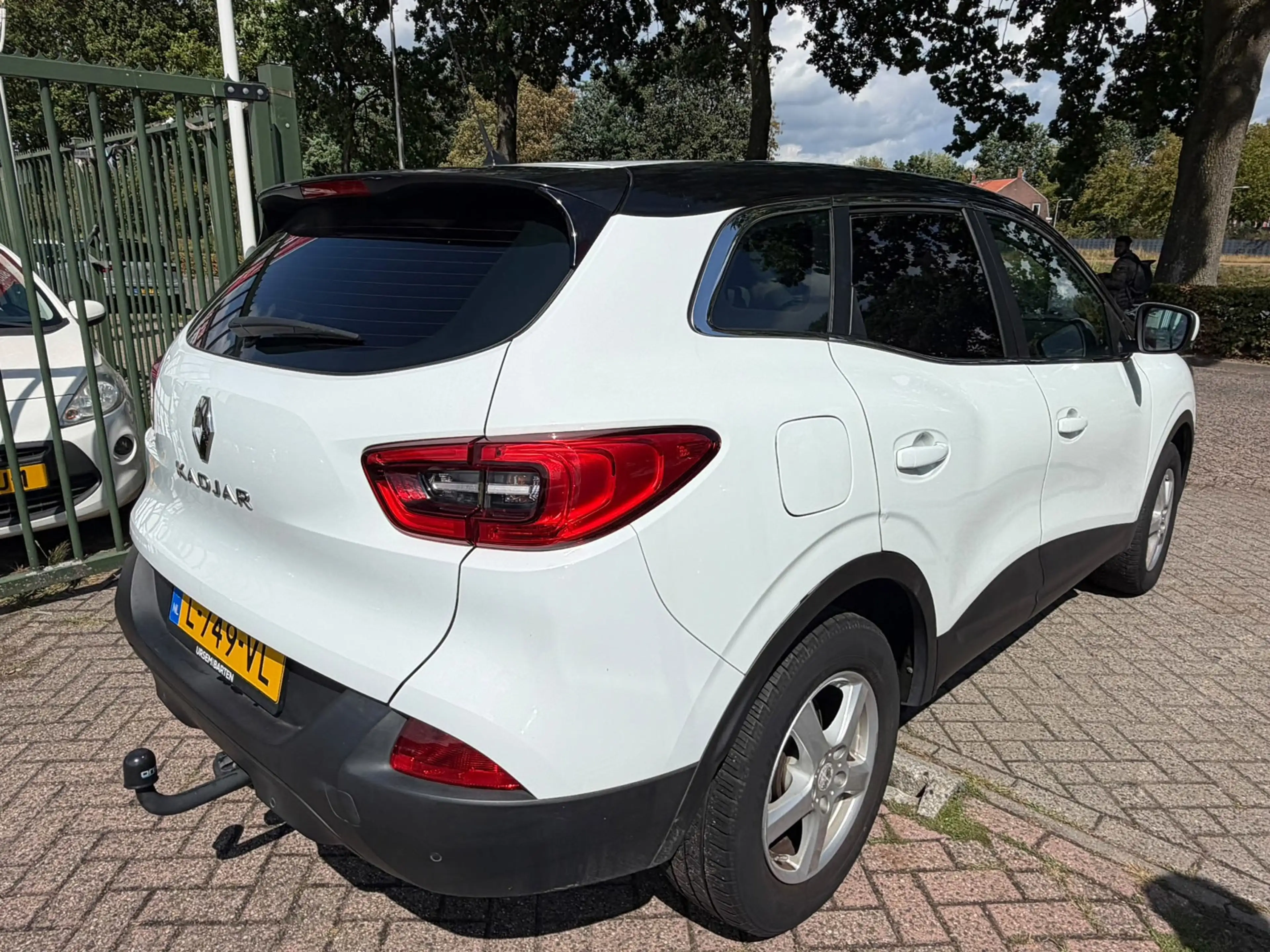 Renault Kadjar 1.2 TCe Life 2e eigenaar dealer onderhouden carpla — photo 3