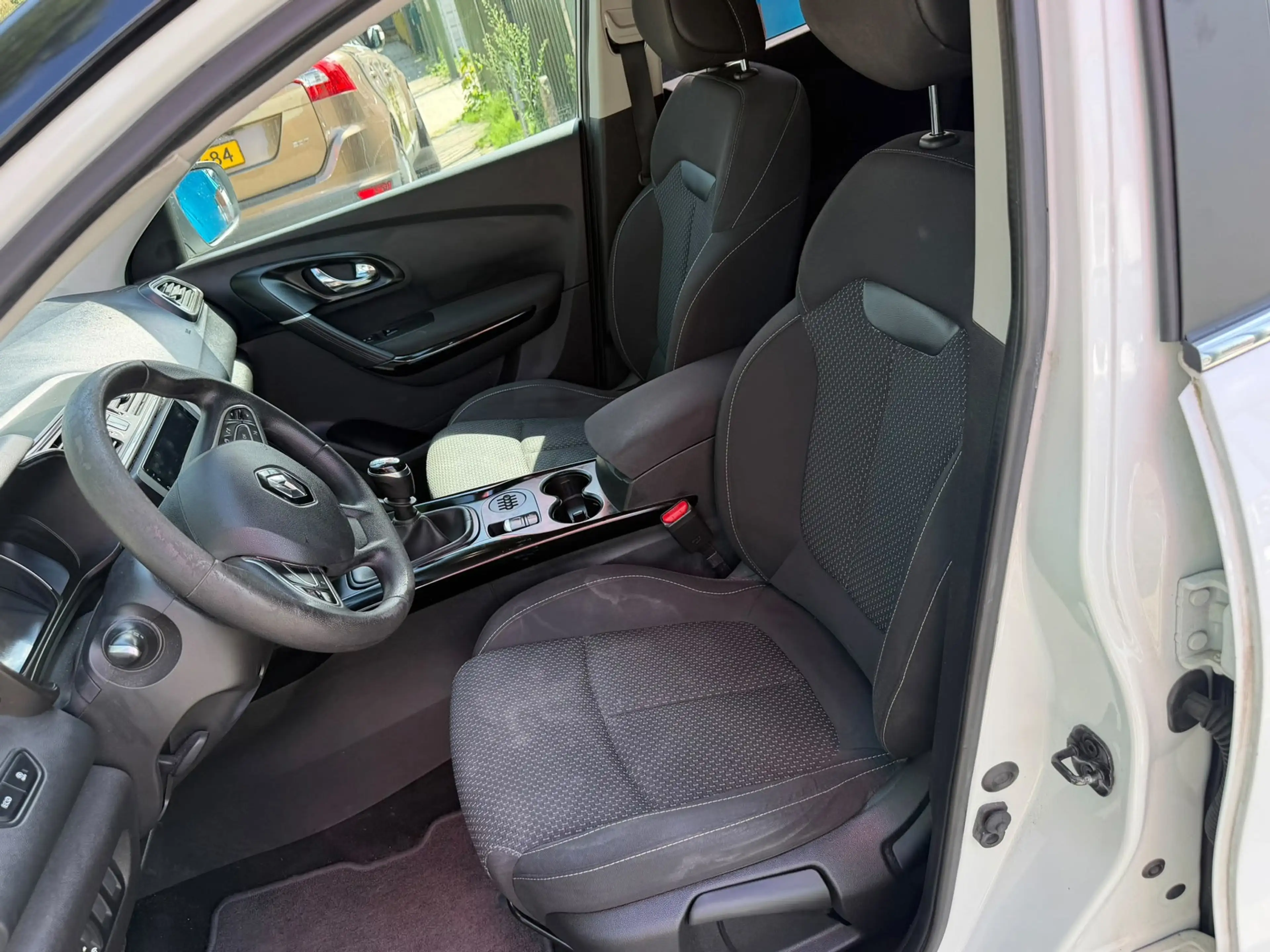 Renault Kadjar 1.2 TCe Life 2e eigenaar dealer onderhouden carpla — photo 9