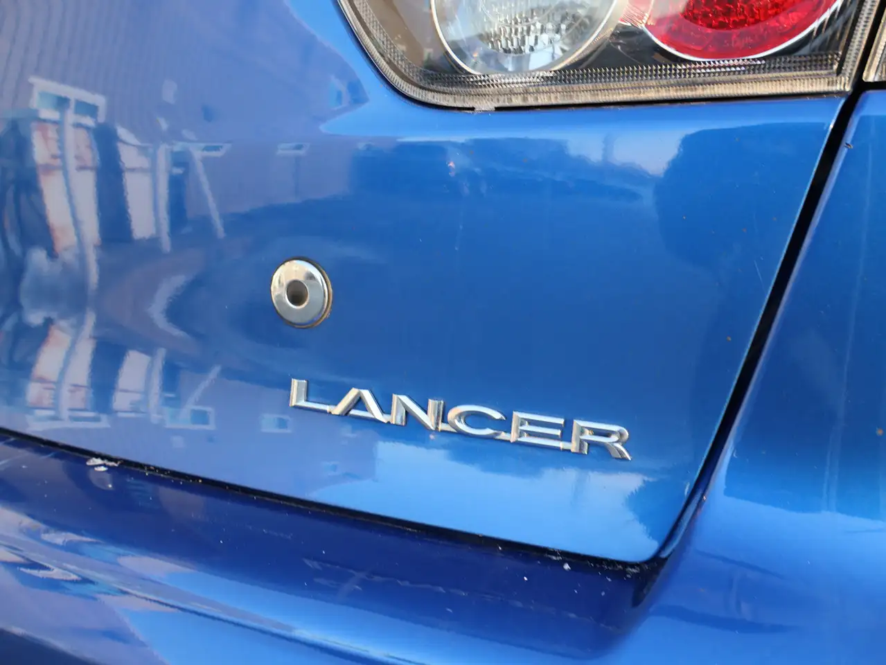 Mitsubishi Lancer fotografie Mitsubishi Lancer