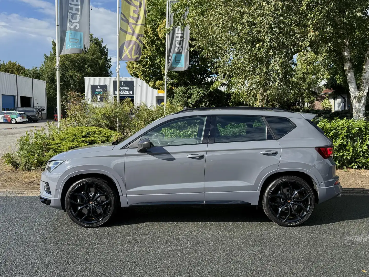 CUPRA Ateca 2.0 TSI 4DRIVE 300PK DSG Limited•Akrapovic Сірий - 2