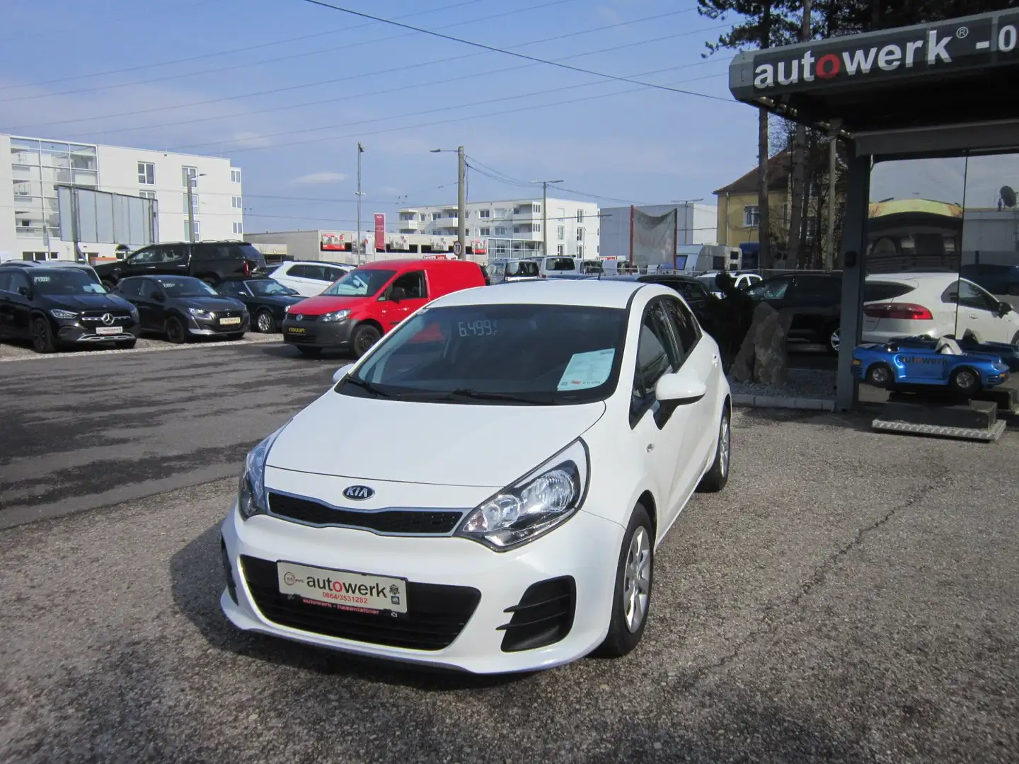 Kia Rio Attract Weiß - 1