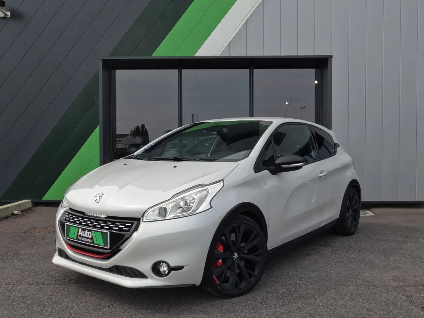 Peugeot 208 1.6 THP 208ch S\u0026amp;S BVM6 GTi 30th Blanco - 1