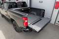 Chevrolet Silverado 1500 LT Trail Boss Crew Cab Short Box 4x4 Schwarz - thumbnail 18