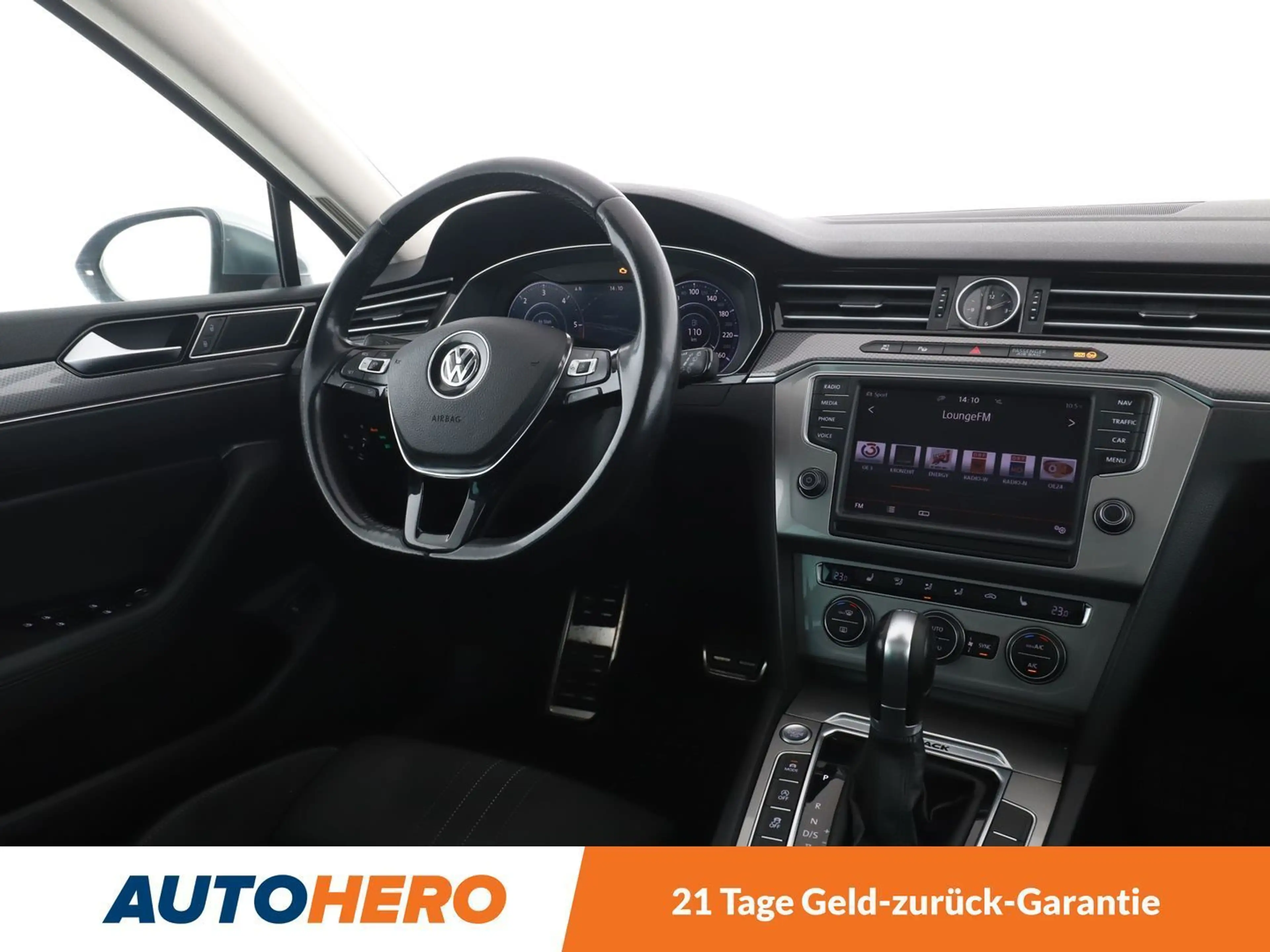 Volkswagen Passat Alltrack 2.0 TDI 4Motion BlueMotion Tech — photo 13