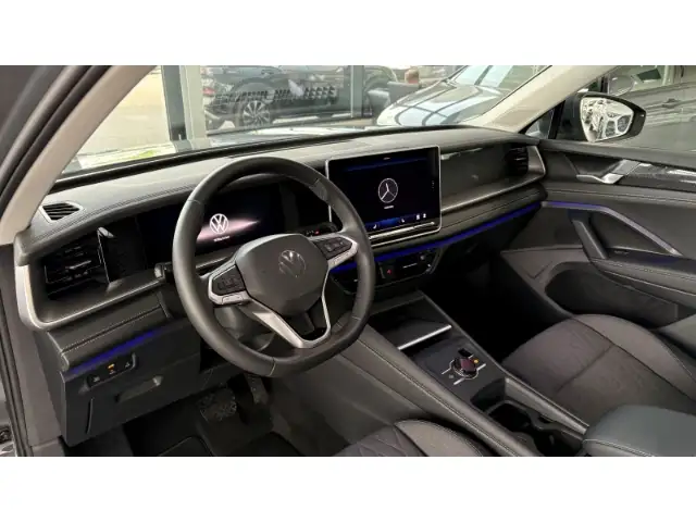 Volkswagen Tayron view 14
