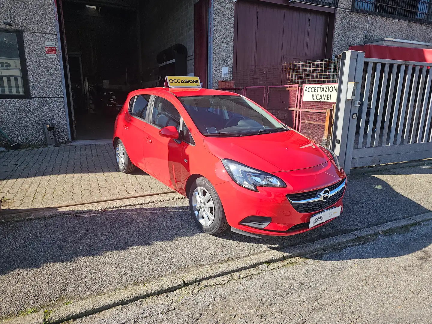 Opel Corsa Corsa V 2015 5p 1.2 Advance (n-joy) Rouge - 1