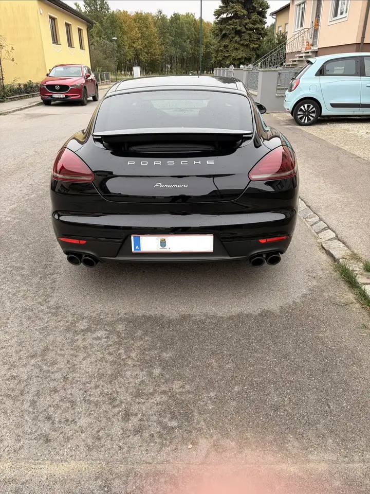 Porsche Panamera