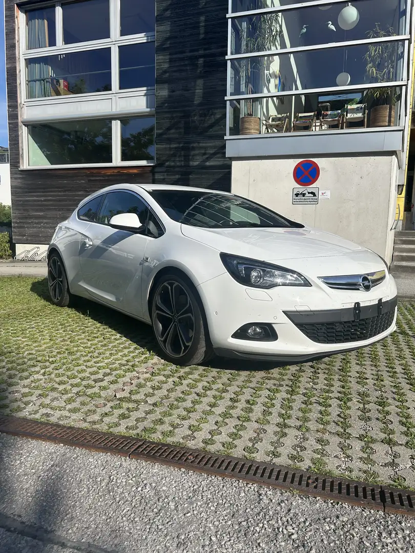 Opel Astra GTC 1,4 Turbo Ecotec Edition Start/Stop System - 1