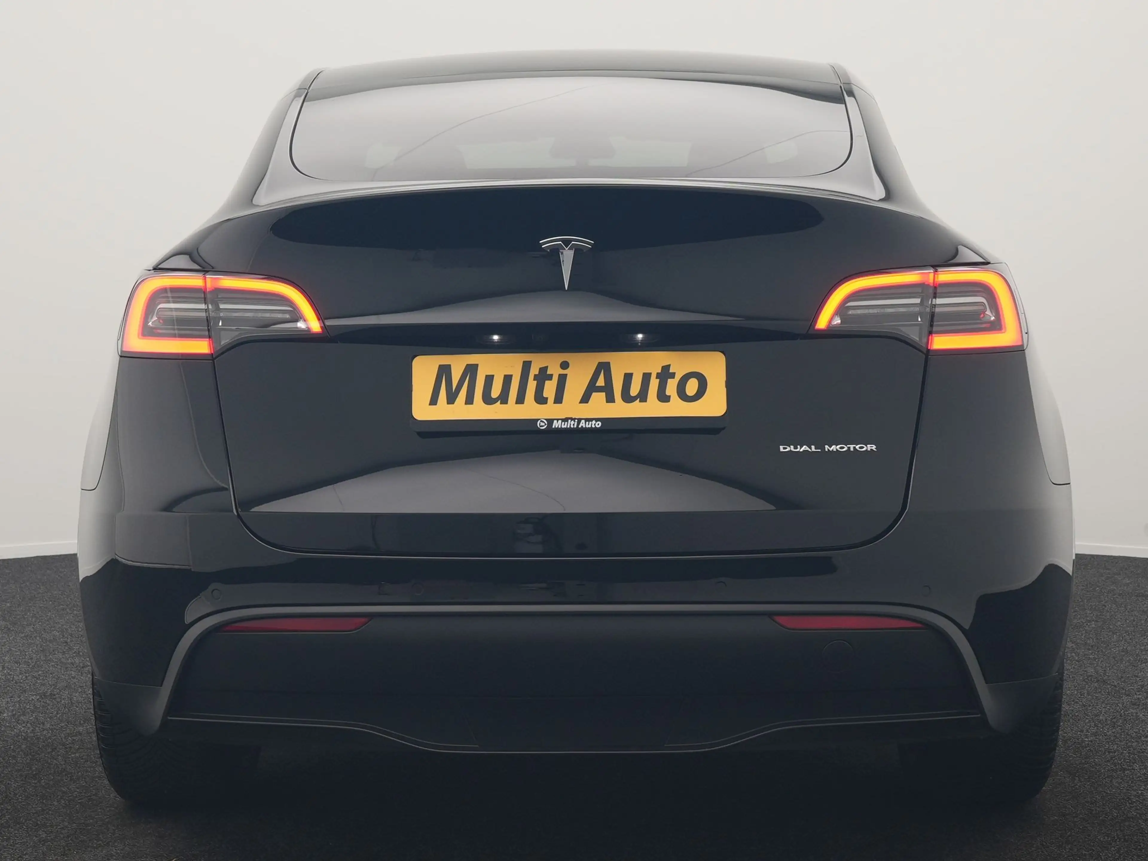 Tesla Model Y Dual Motor Long Range AWD 441 pk | Trekhaak Afn. | — photo 20