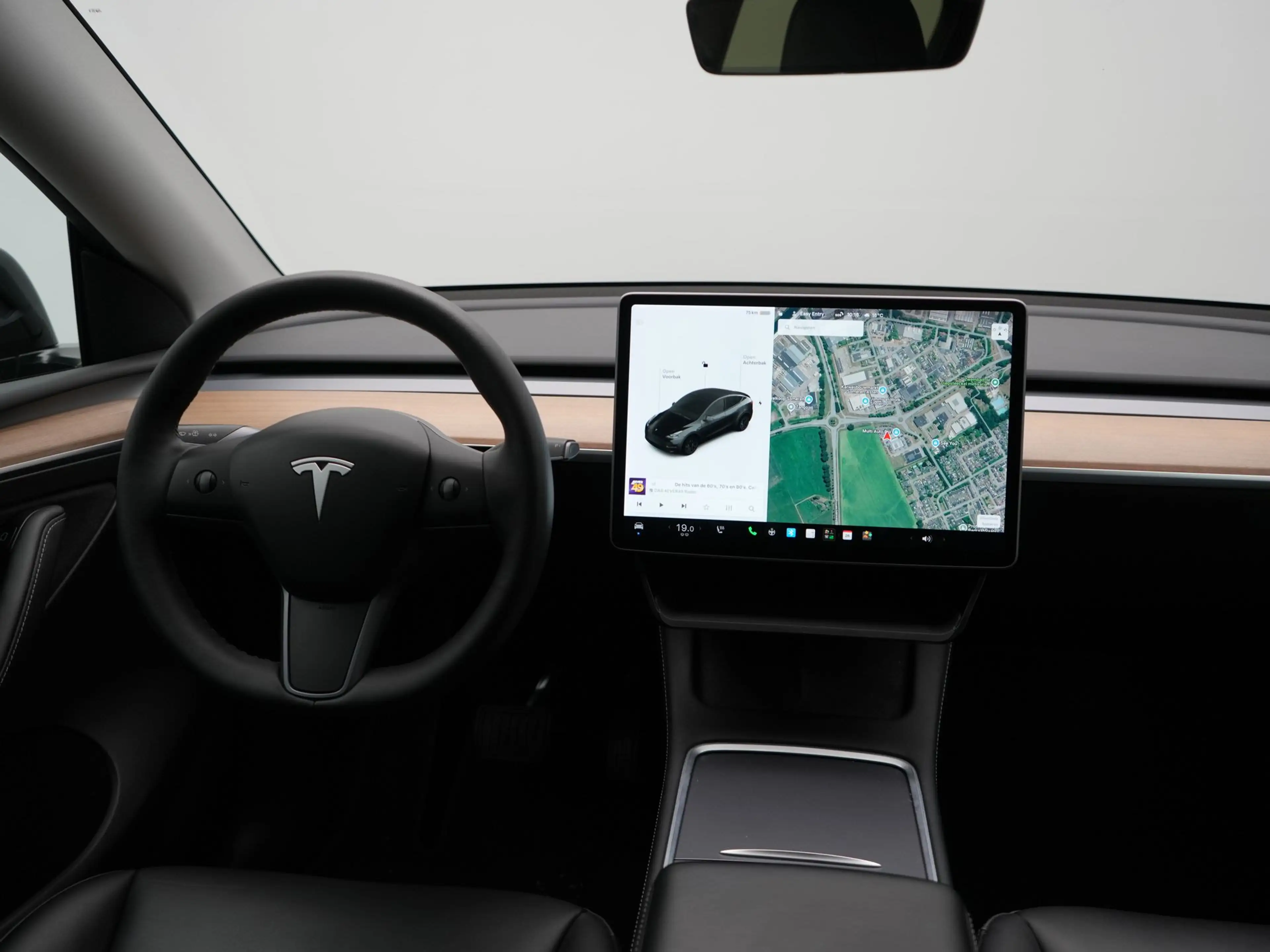 Tesla Model Y Dual Motor Long Range AWD 441 pk | Trekhaak Afn. | — photo 9