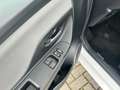 Toyota Yaris 1.5 Hybrid Trend Bi-Tone | PDC v+a | Cruise | LMV Bílá - thumbnail 12