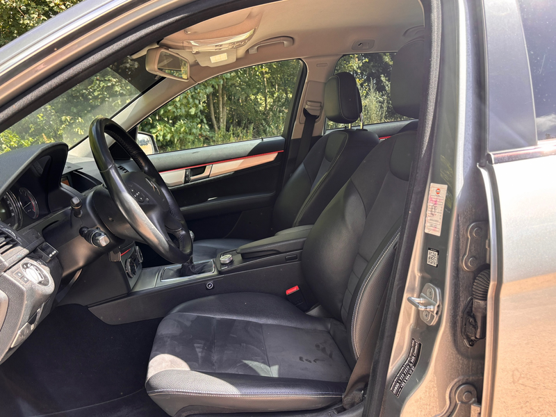 Mercedes-Benz C 180 Estate CDI BlueEFFICIENCY Business Class Elegance — photo 13