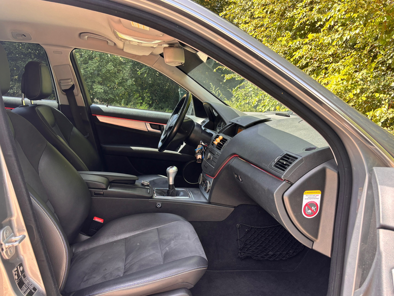 Mercedes-Benz C 180 Estate CDI BlueEFFICIENCY Business Class Elegance — photo 7