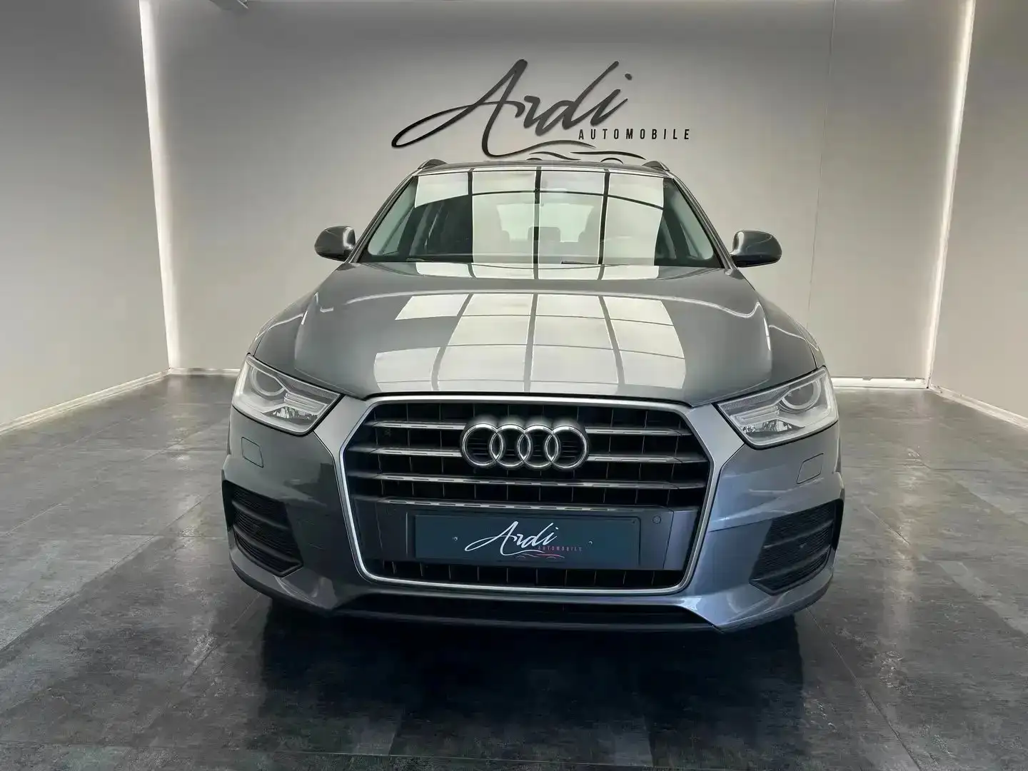 Audi Q3 1.4 TFSI *GARANTIE 12 MOIS*1er PROPRIETAIRE*GPS* Grijs - 2