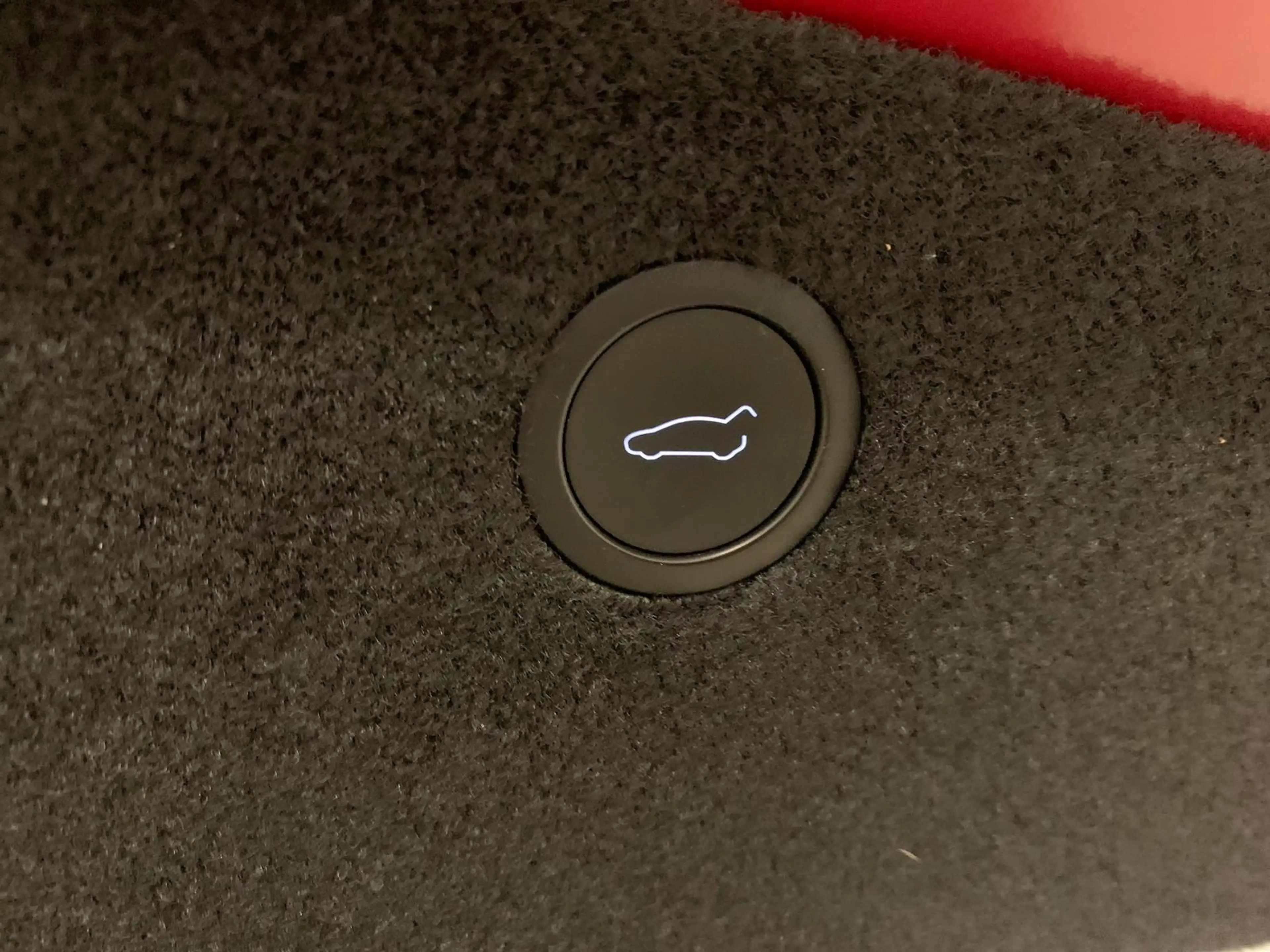 Tesla Model X PLAID AWD 6 Sitze/22Z/LUFT/AHK/AUTOPILOT — photo 8