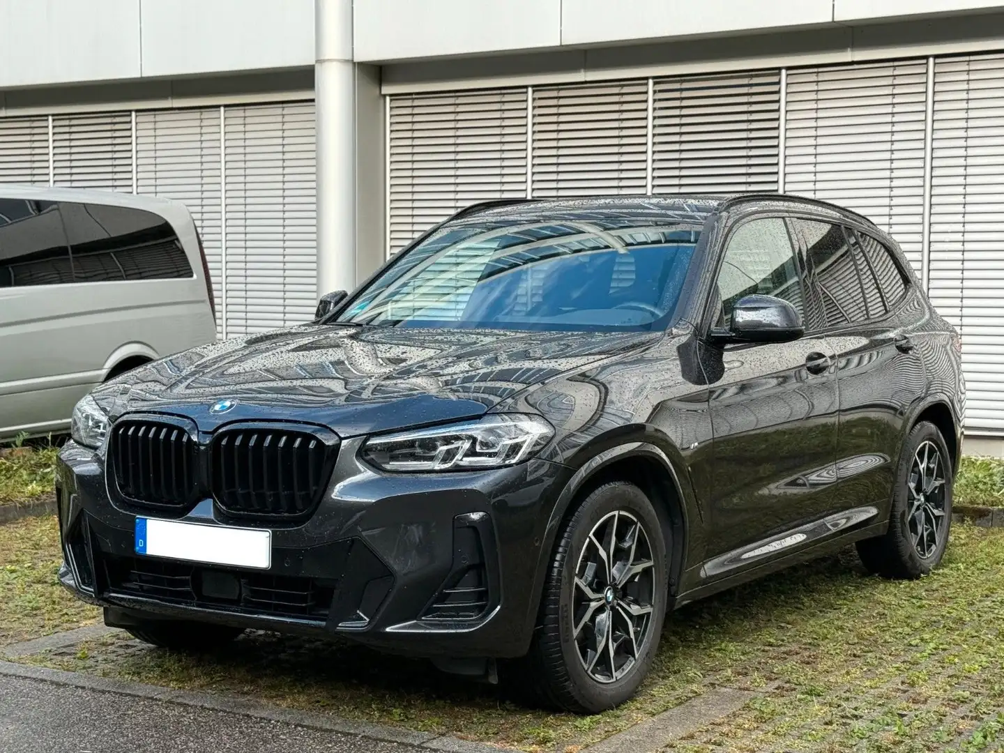 BMW X3 20d xDrive M Sport*ACC*SHZ*netto: 41.076€ Grau - 1