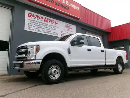  2022 Ford F-250 Super Duty XLT Crew Cab 4WD   