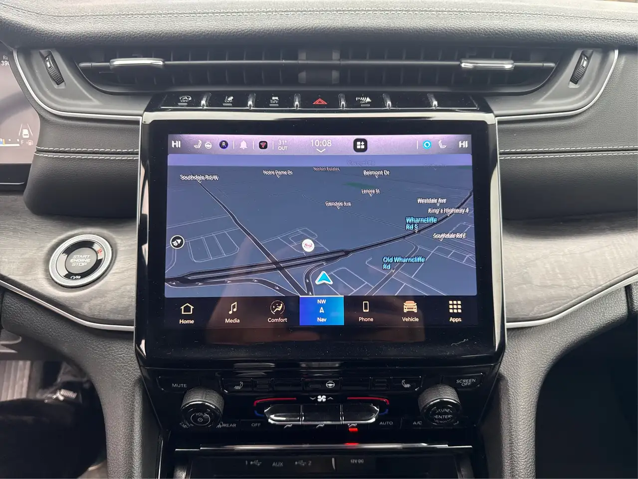 Jeep Grand Cherokee снимка Jeep Grand Cherokee