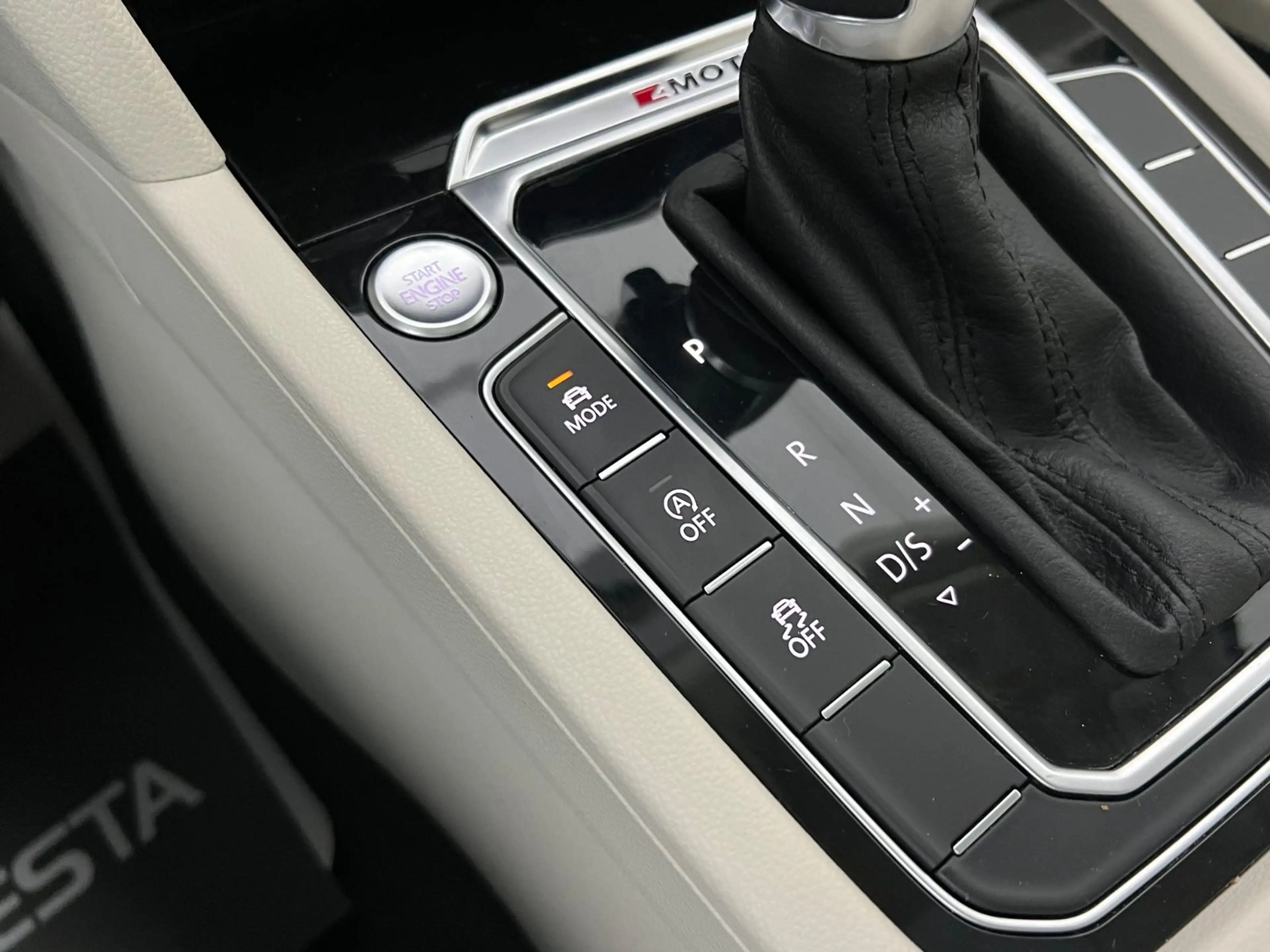 Volkswagen Passat Alltrack Passat Highline/ 4x4/ DYNAUDIO/ MASSAGE/ AHK/ — photo 34