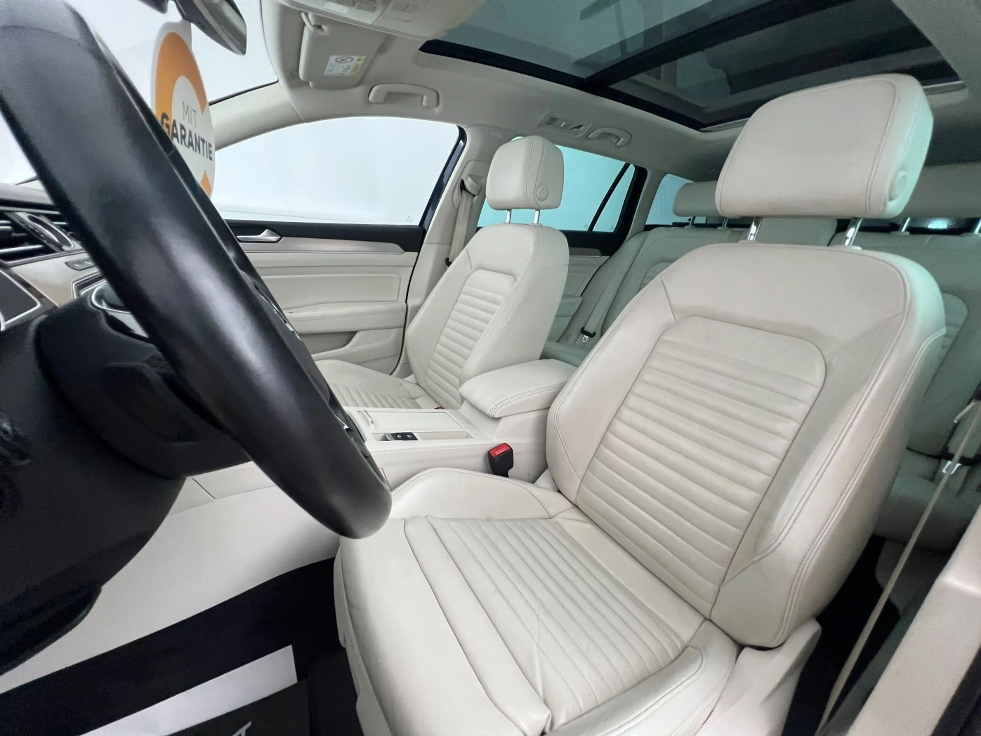 Volkswagen Passat Alltrack Passat Highline/ 4x4/ DYNAUDIO/ MASSAGE/ AHK/ — photo 11