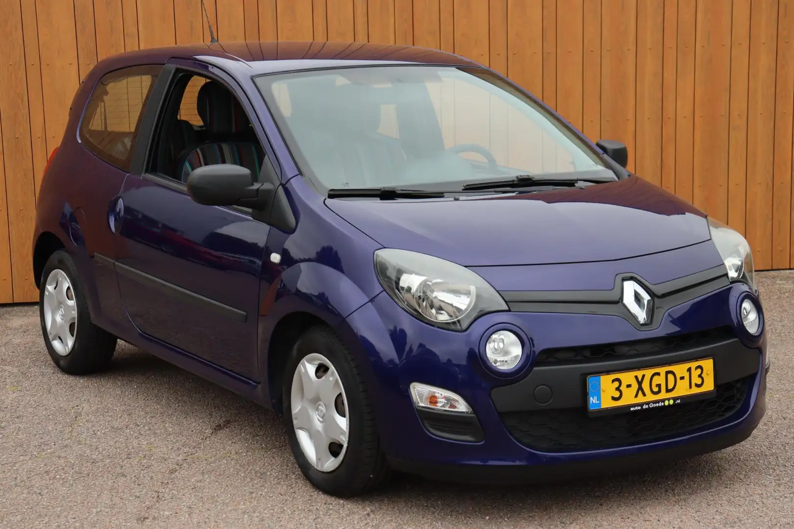 Renault Twingo 1.2 16V Parisienne org.NL Paars - 2