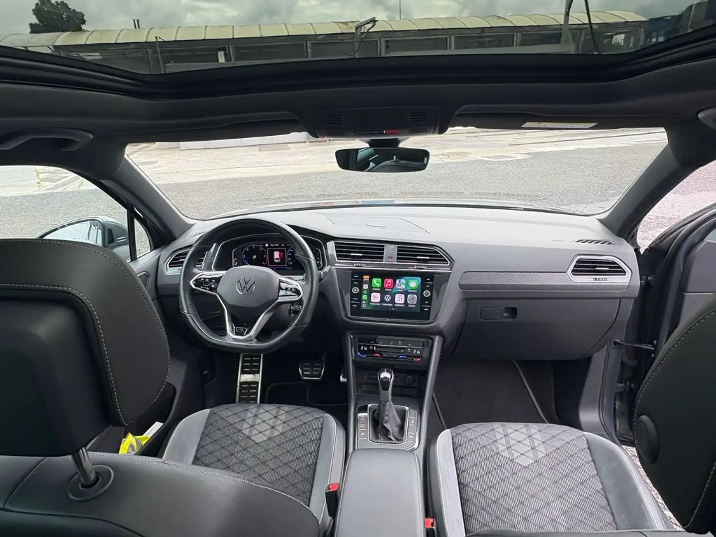 Volkswagen Tiguan R-Line 2.0 TDI 110kW (150CV) DSG Grau - 2