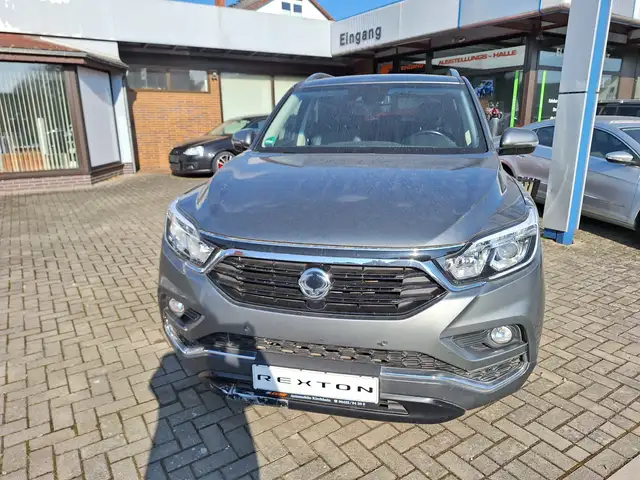 SsangYong Rexton Rexton Diesel 2.2 e-XDi 220 4WD Quartz
