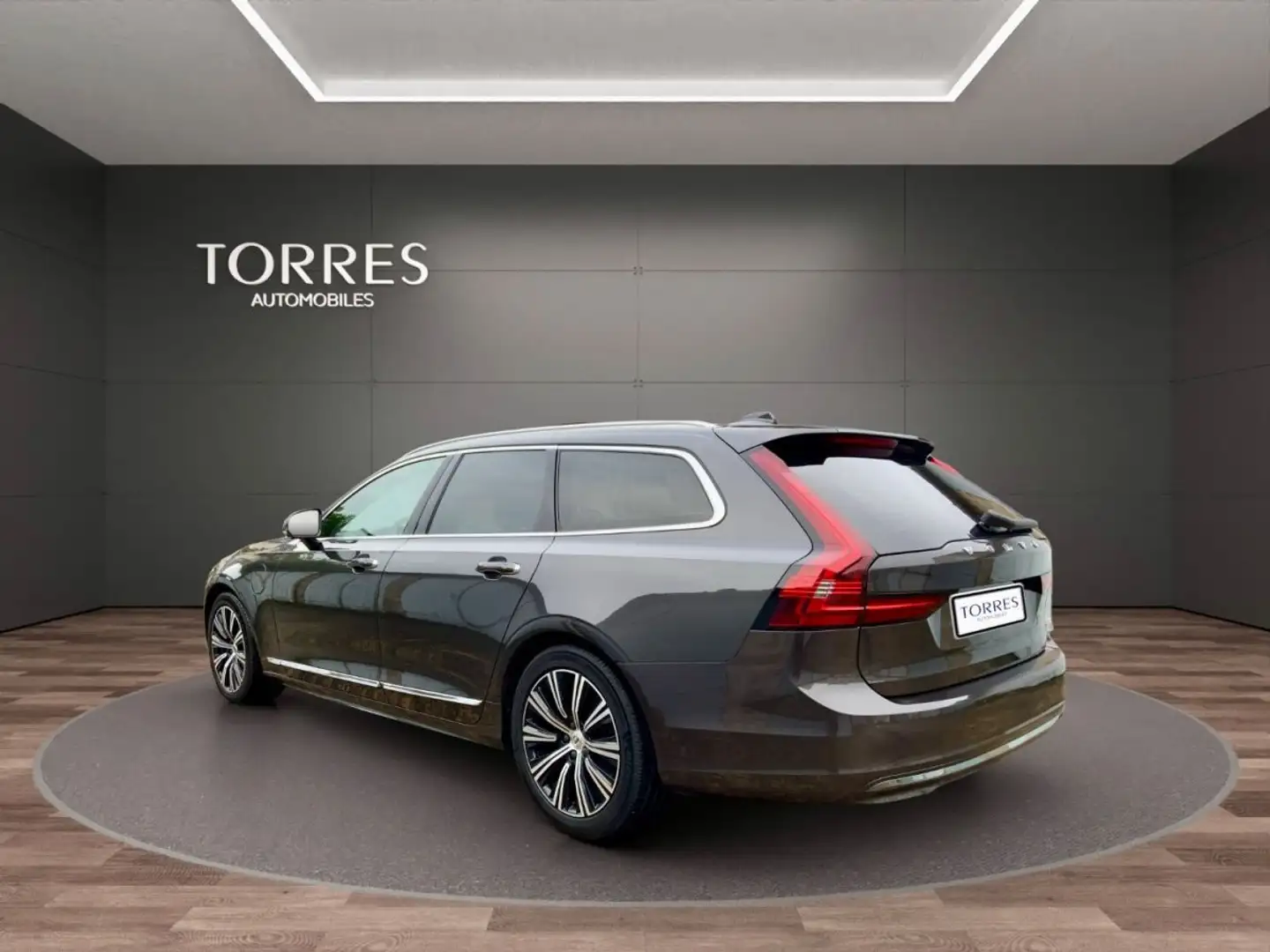 Volvo V90 T8 AWD 392ch Inscription Luxe - 2