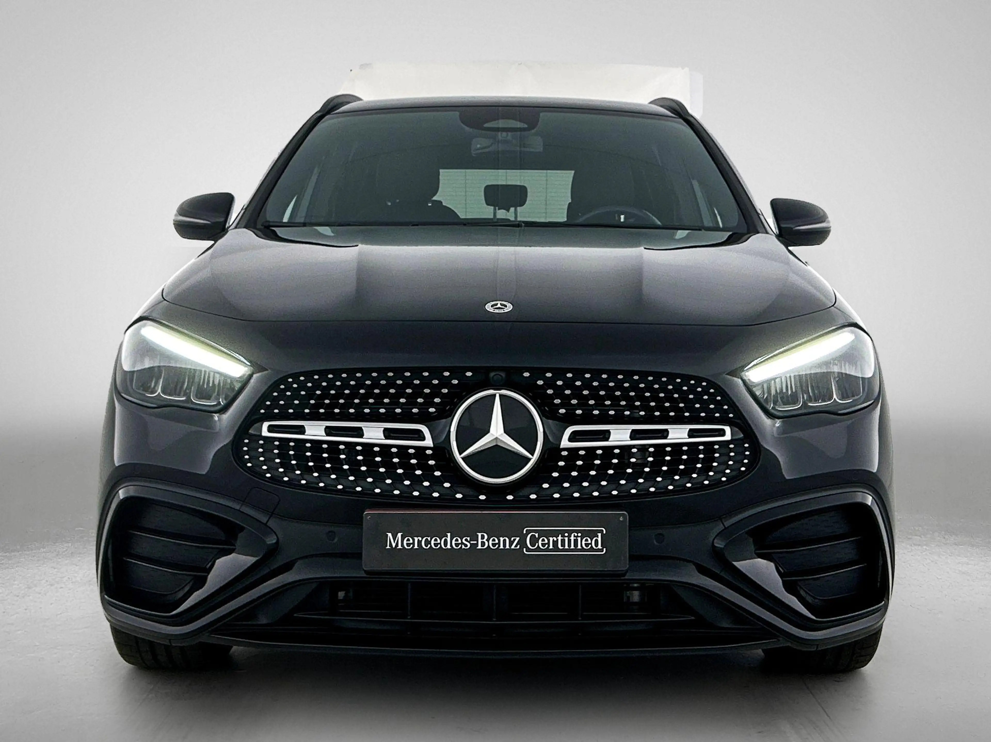 Mercedes-Benz GLA 180 GLA d AMG Line — photo 5
