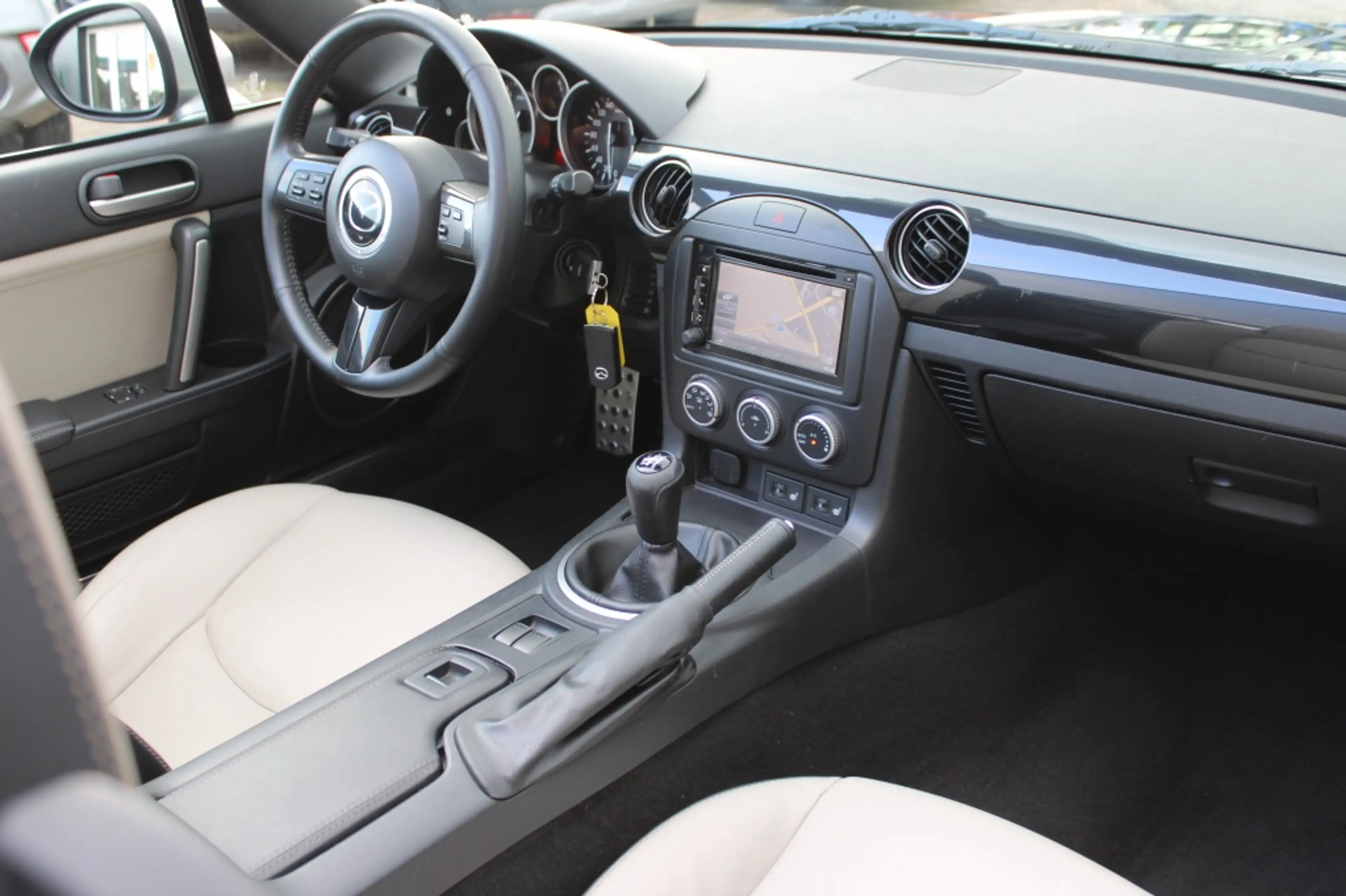 Mazda MX-5 1.8 Hanabi | Leder | Navi | Cruise | Clima | Licht — photo 6