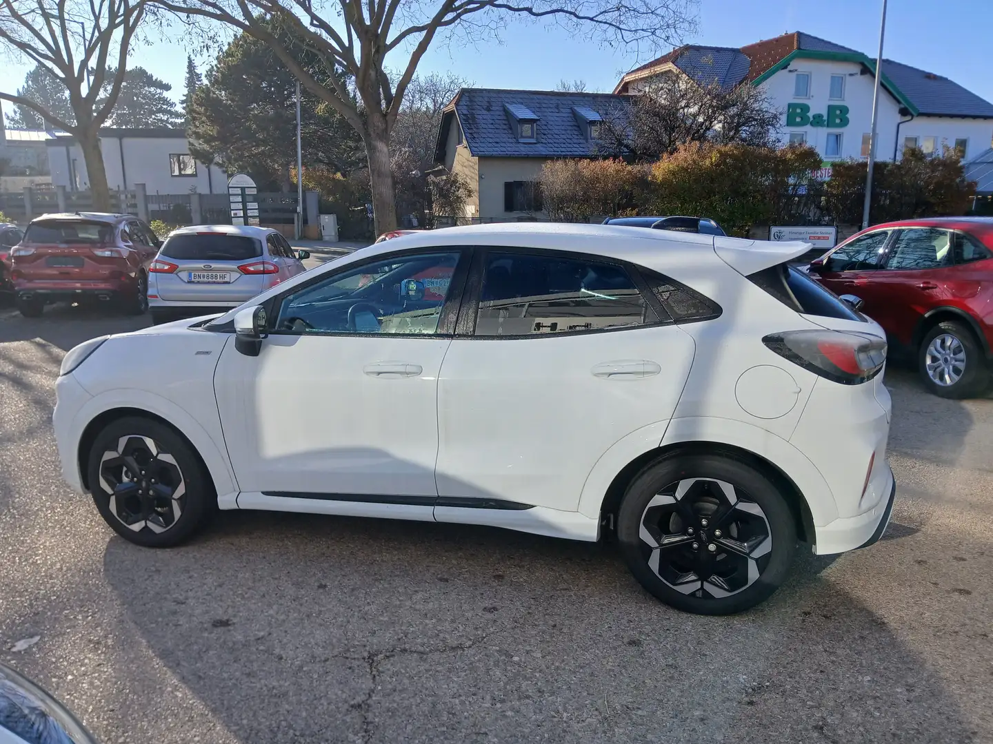 Ford Puma 1,0 EcoBoost Hybrid ST-Line X AHK Weiß - 2