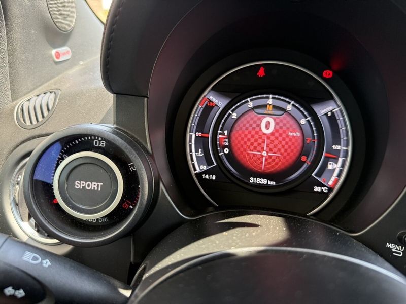 Abarth 595 LIMITED EDITION SPA FRANCORCHAMPS 1.4 Turbo 163... — photo 11