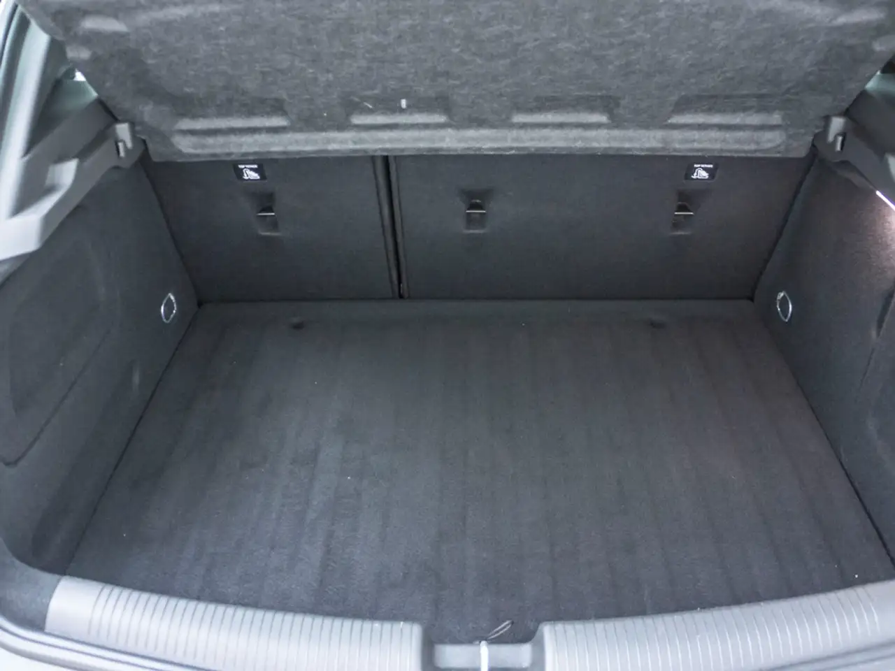 Opel Astra K Edition Allwetter PDC Klimaanlage AHK (191), миниатюра 20