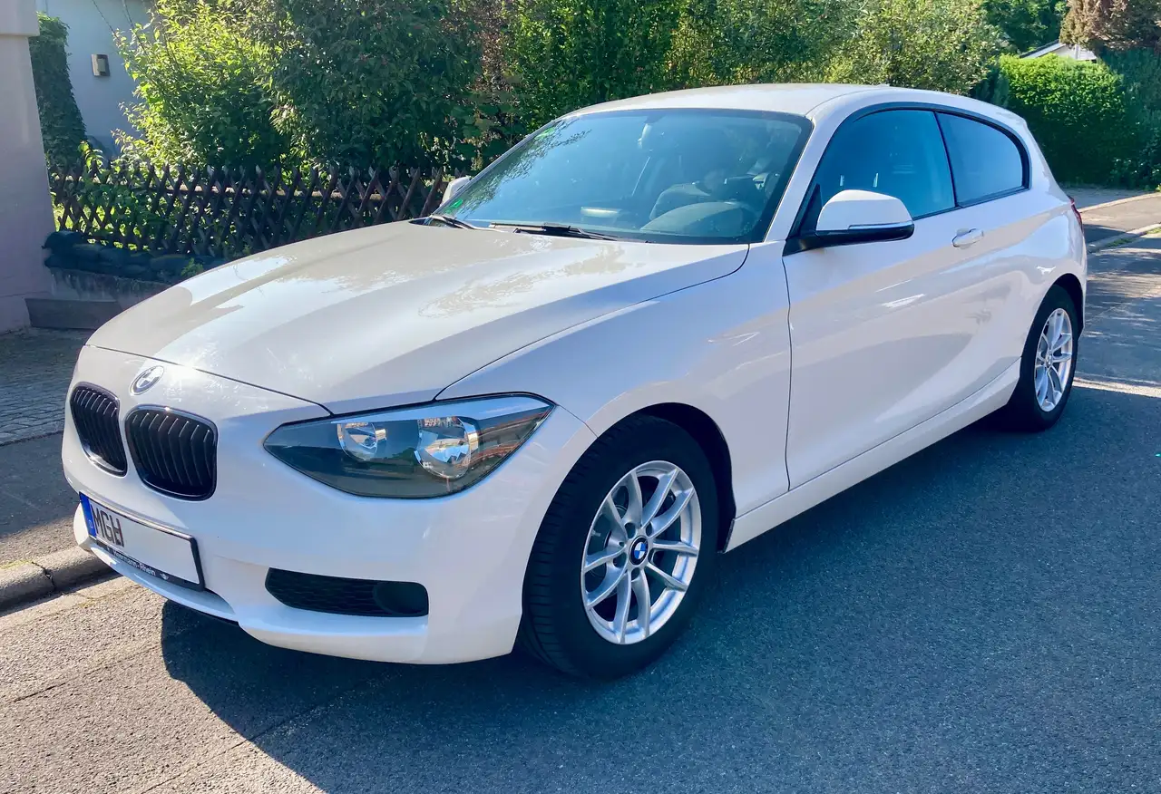 BMW 114