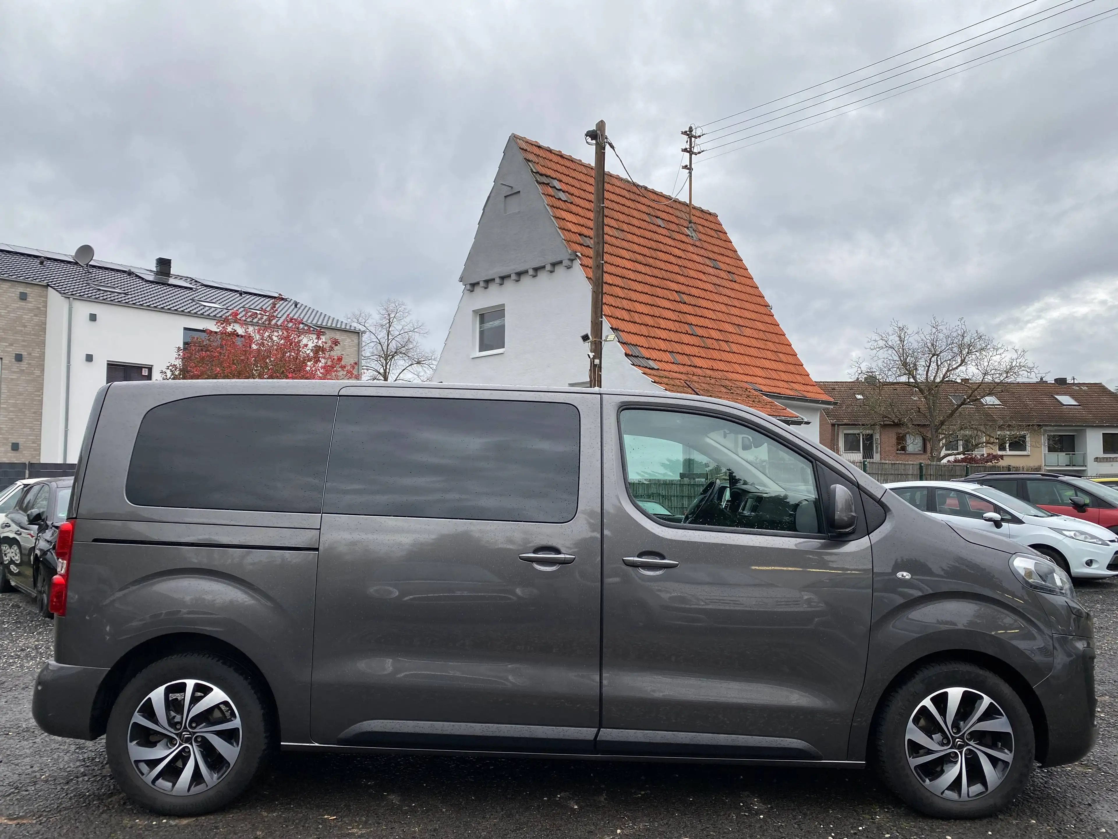 Citroen Spacetourer Shine M Automatik 8-Sitzer Panorama Head-UP — photo 6