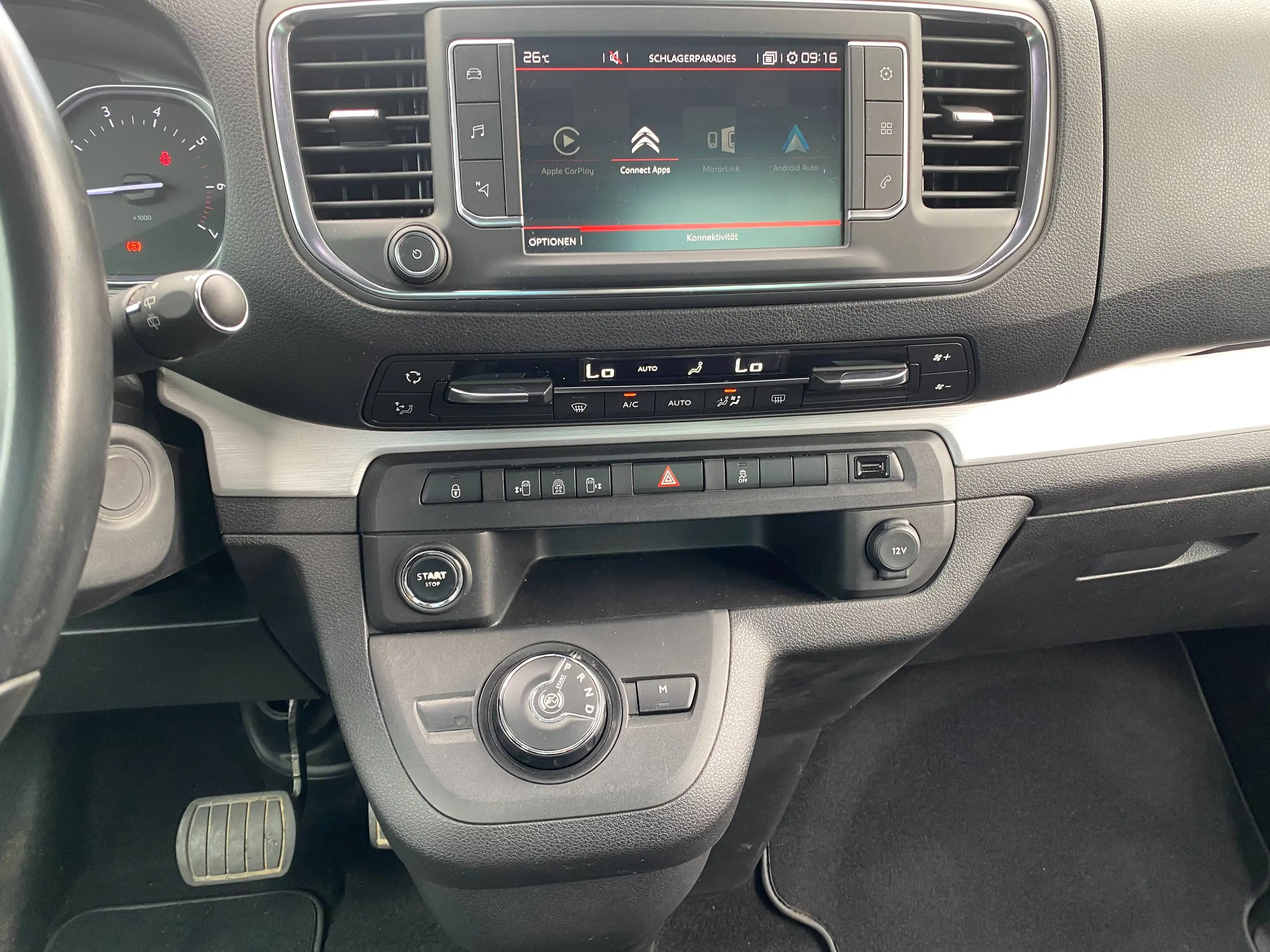 Citroen Spacetourer Shine M Automatik 8-Sitzer Panorama Head-UP — photo 15