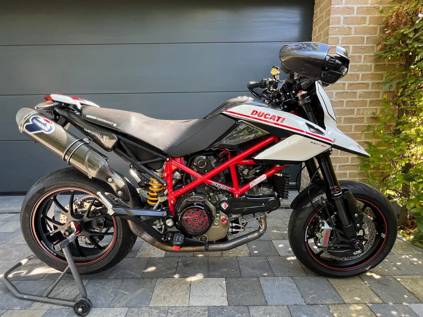 Ducati Hypermotard 1100 EVO SP Fehér - 1