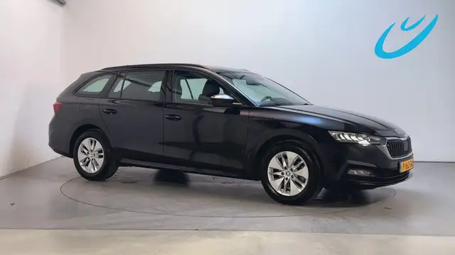 Skoda Octavia Combi 1.0 TSI 110pk Business Edition Navigatie Par