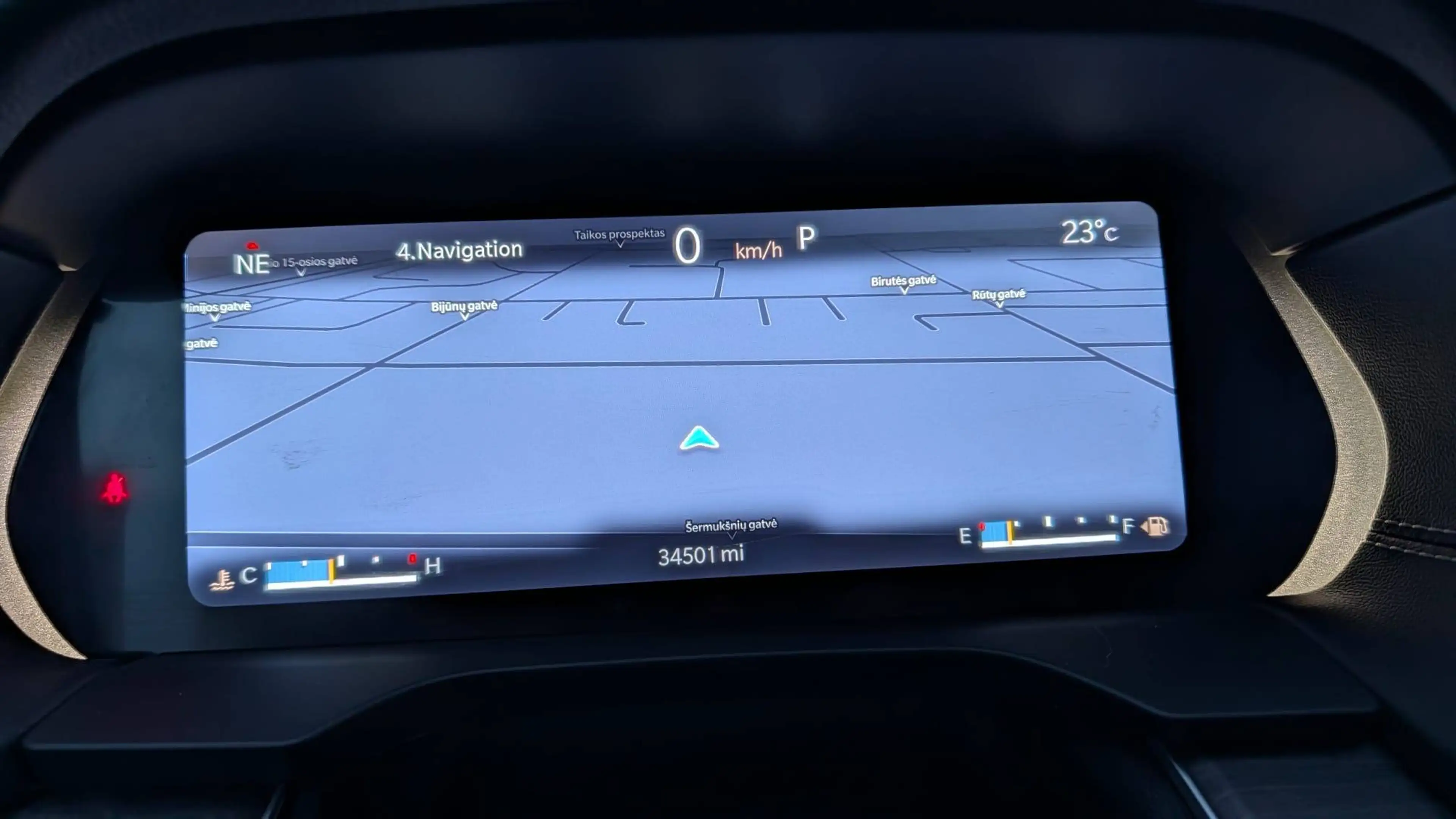 Jeep Grand Cherokee Grand Cherokee L Limited Vollausstattung — photo 12