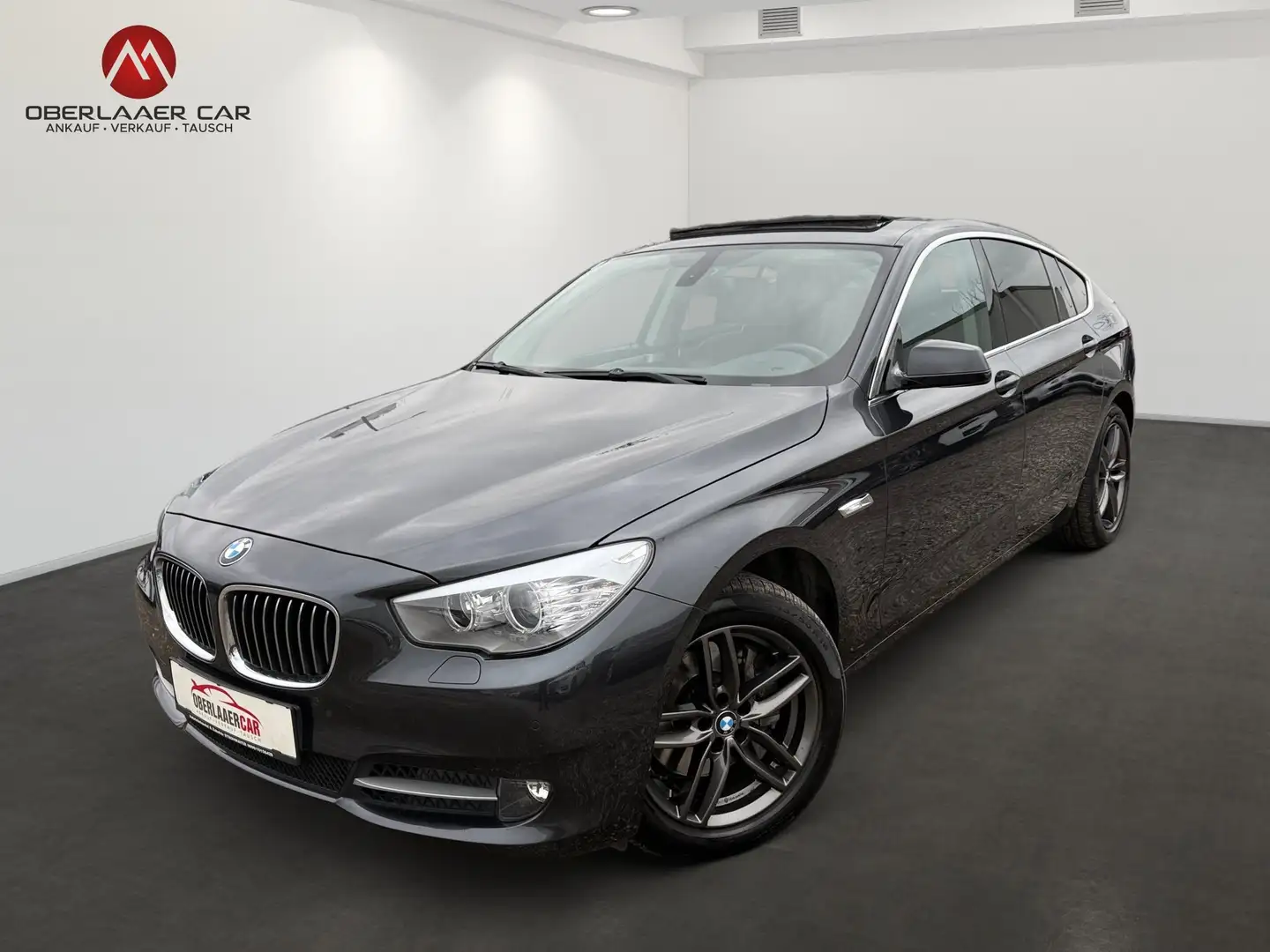 BMW 530 530 d xDrive GT Aut. | Panoroma | Navi | Xenon | Grau - 1