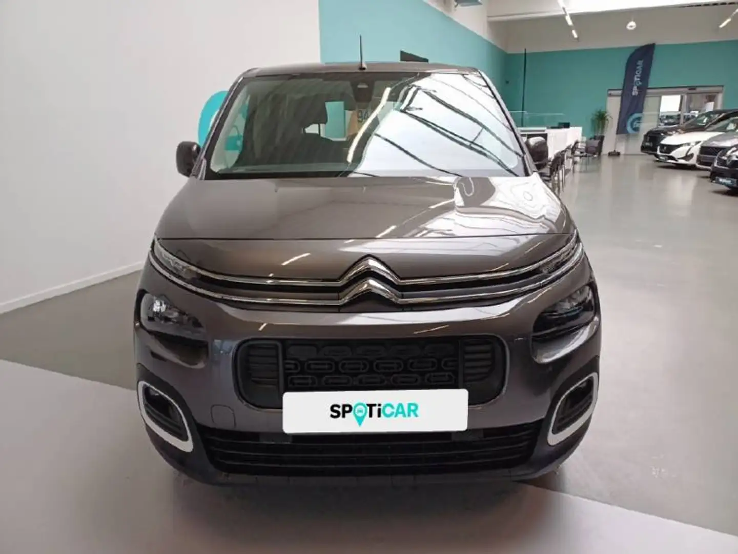 Citroen Berlingo Multispace 3 1.2 PureTech 110 MAN6 M Feel Gris - 2