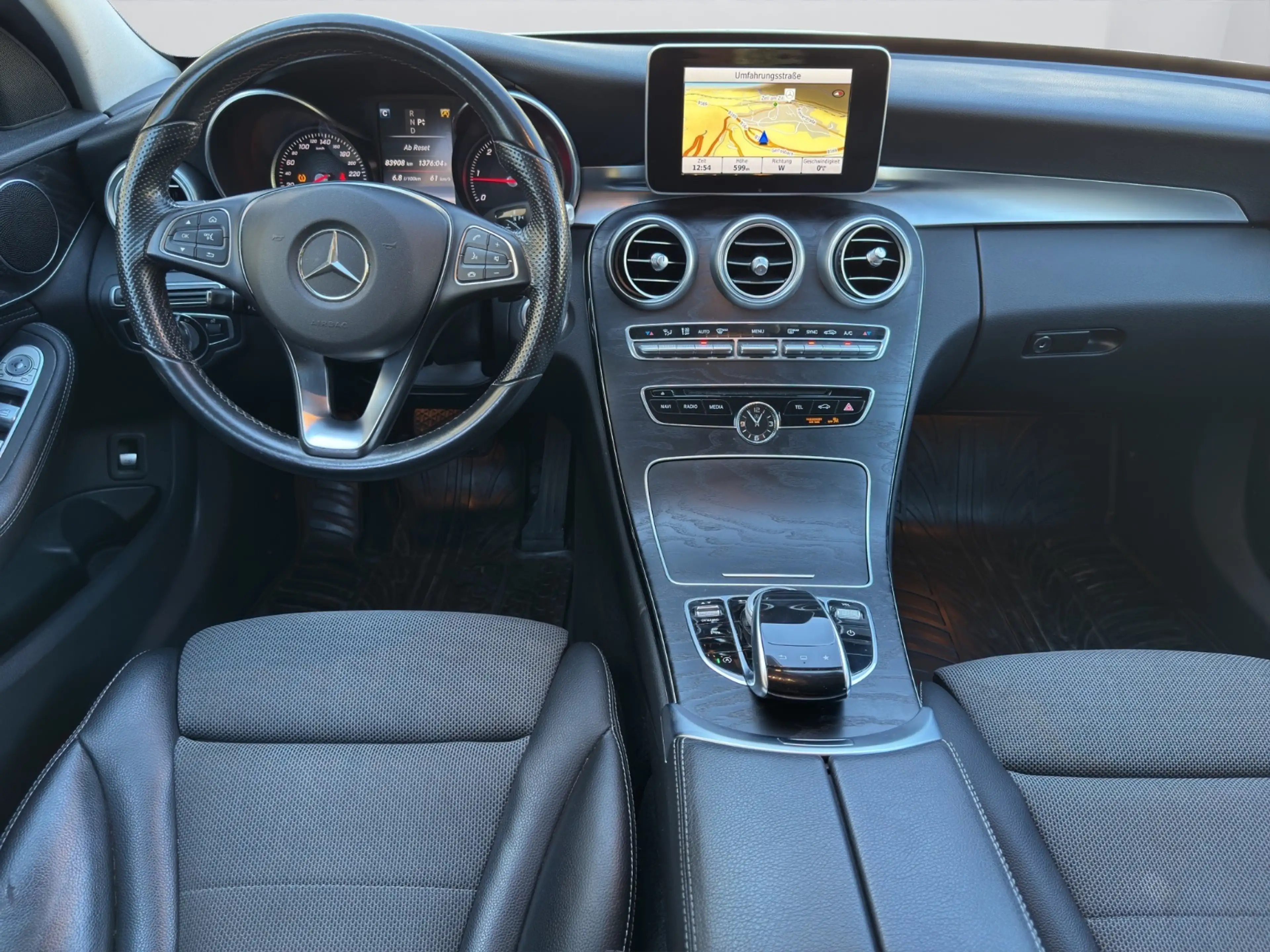 Mercedes-Benz C 250 d 4MATIC T-Modell Leder Klima Shz eHeck — photo 10