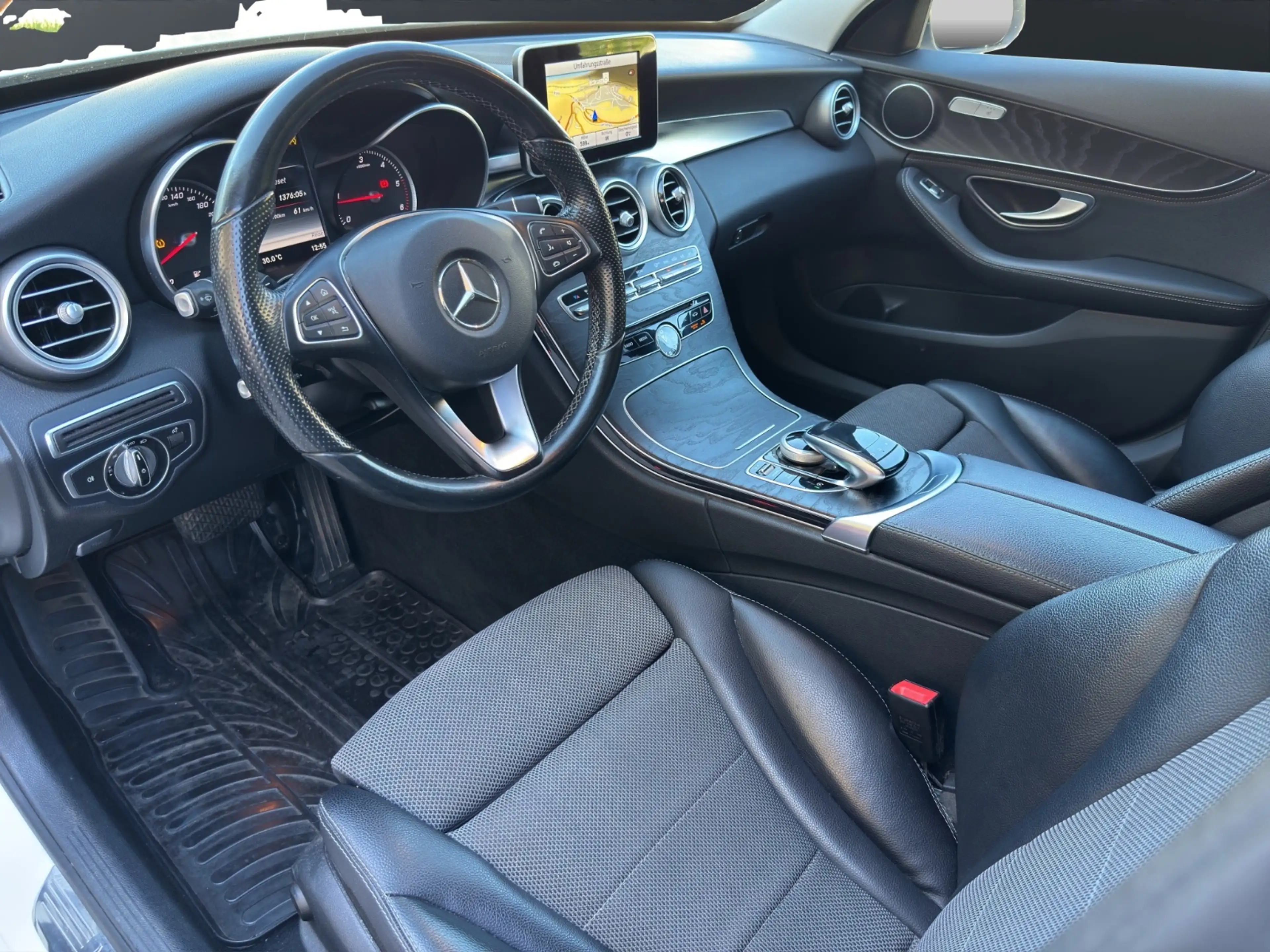 Mercedes-Benz C 250 d 4MATIC T-Modell Leder Klima Shz eHeck — photo 8