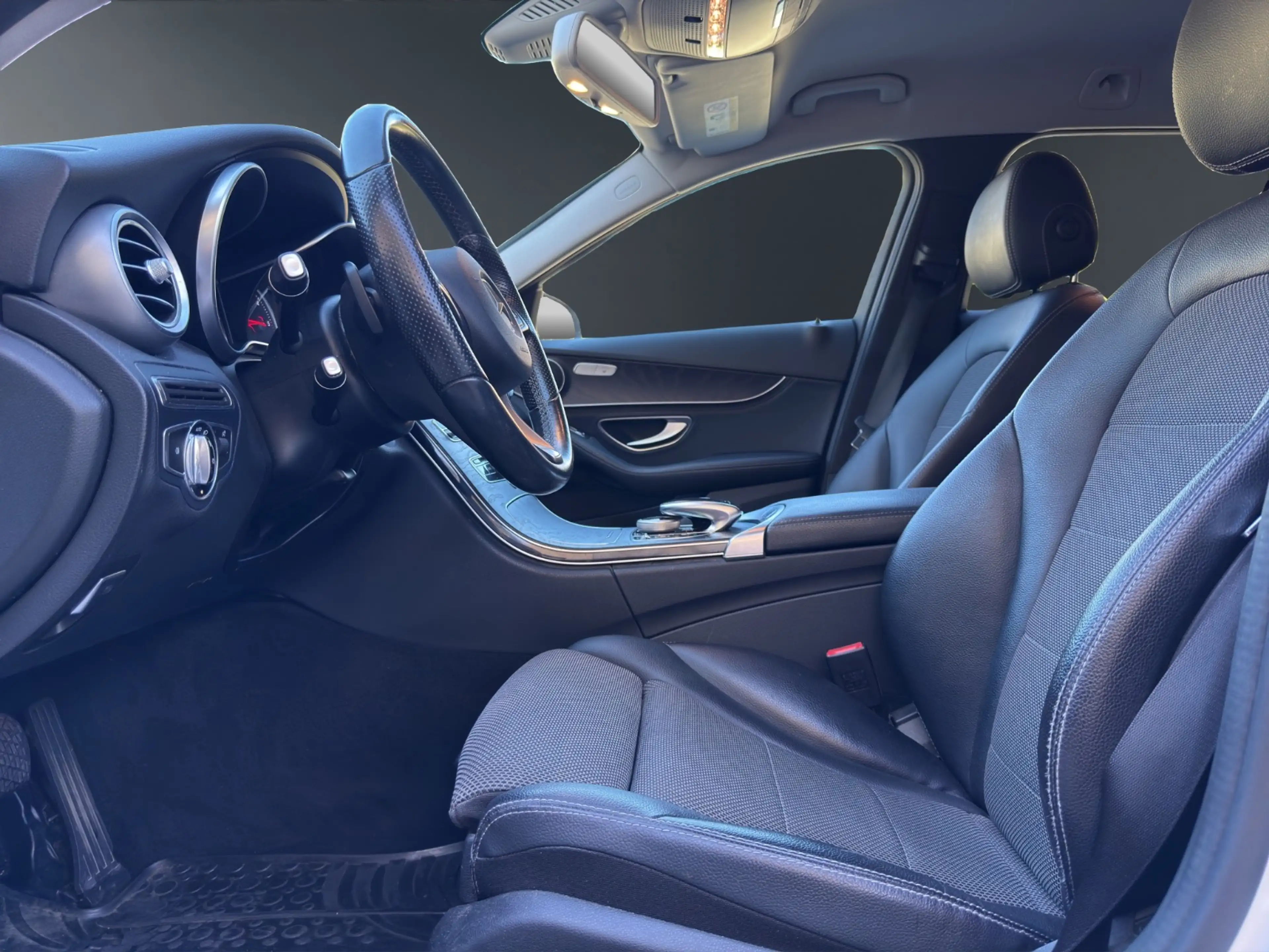 Mercedes-Benz C 250 d 4MATIC T-Modell Leder Klima Shz eHeck — photo 9