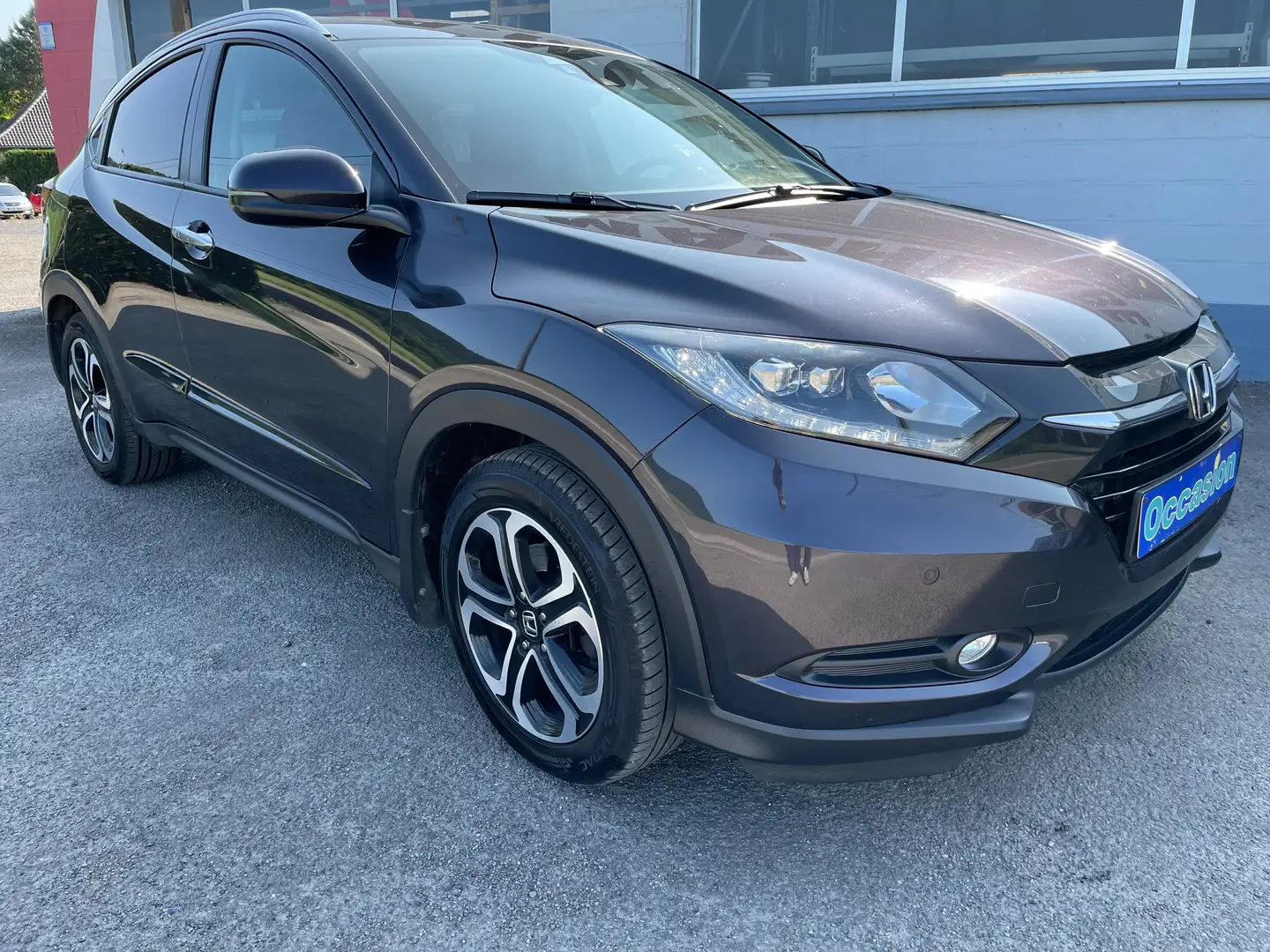 Honda HR-V 1.5i-VTEC Executive Černá - 2