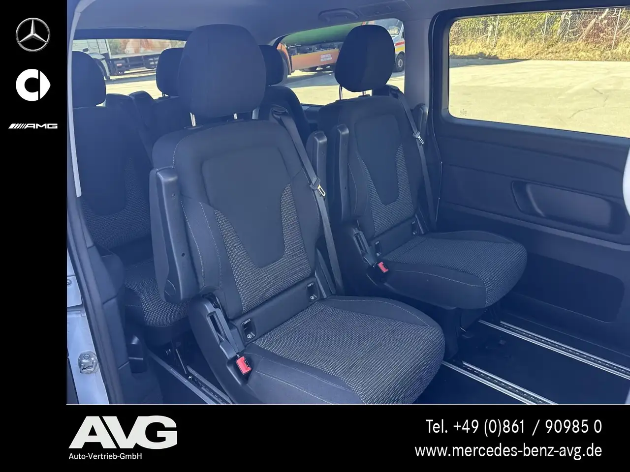Mercedes-Benz EQV 300 EQV 300 Lang MOPF2 Multibeam Navi RFK 7-Sitzer 8