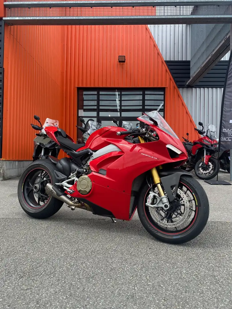 Ducati - 1